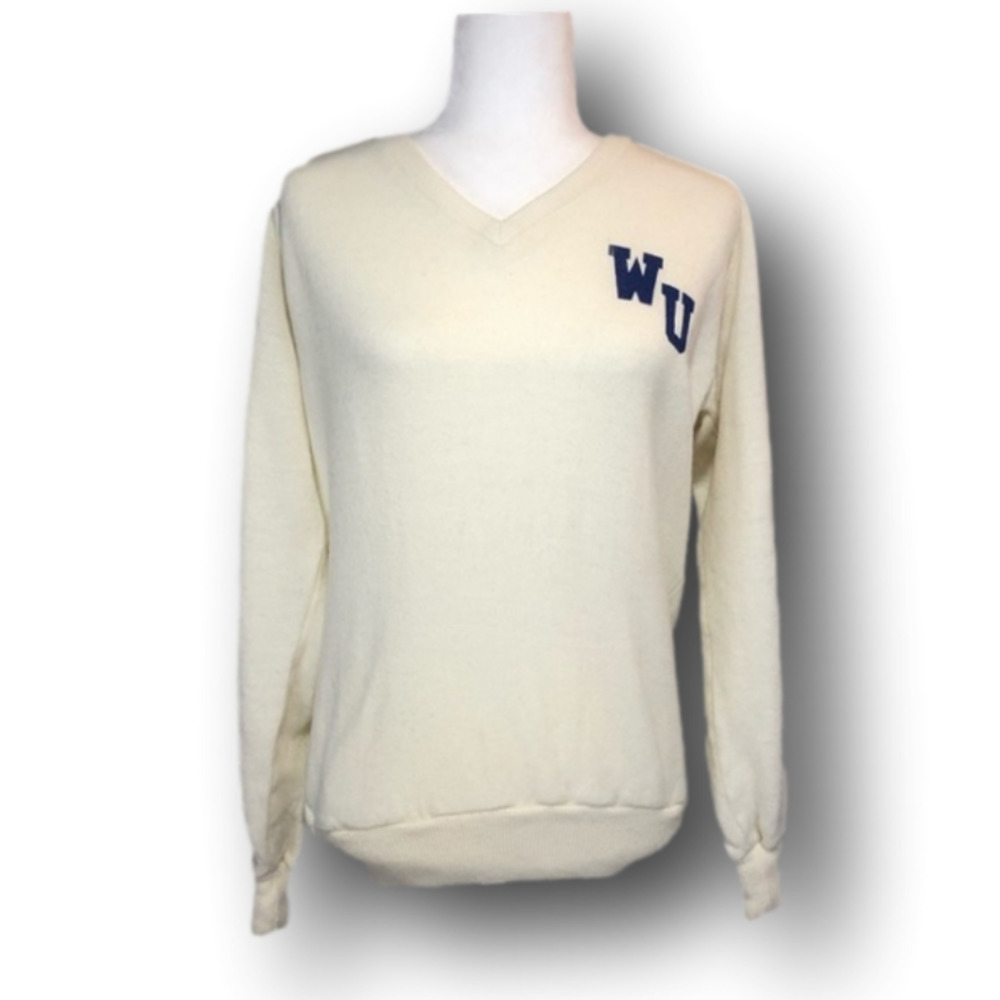 Retro “WU” V-neck sweatshirt